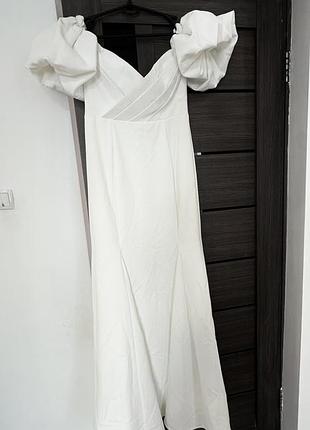 Нова сукня м