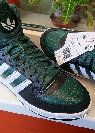 Легкие и мягкие кожаные кроссовки "adidas ® "!  оригинал! 43 р.