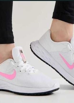 Кросівки nike revolution 6