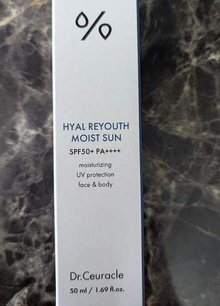 Dr.ceuracle hyal reyouth moist sun spf 50/pa++++ солнцезащитный крем