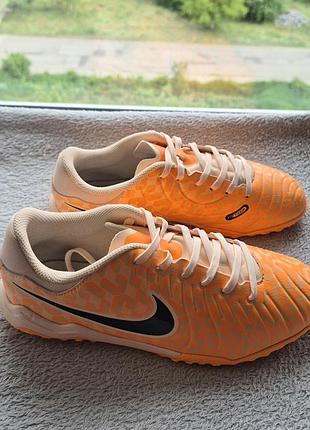 Для футболу 37-37,5р. nike