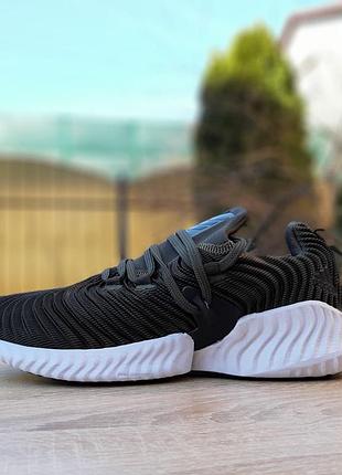 Adidas alphabounce instinct зелёные хаки