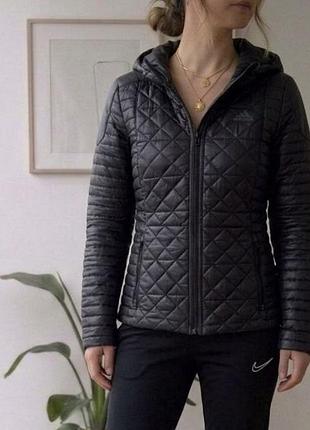 Куртка утеплена стьобана adidas, s /36 раз. s оригінал