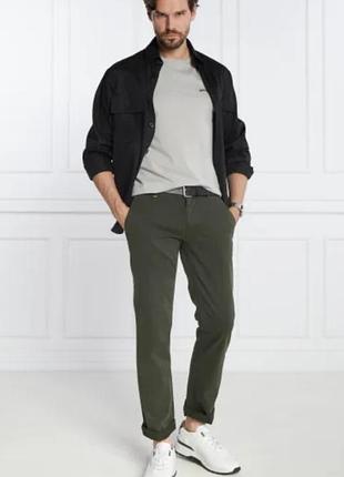 Hugo boss чиноси штани