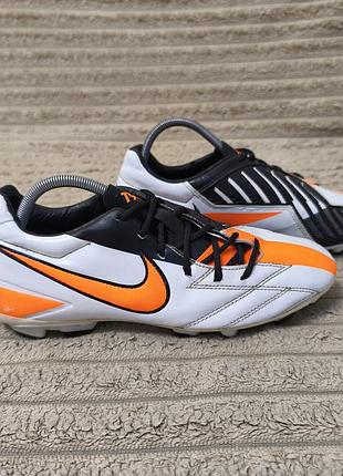 Копачки, бутси, футбольне взуття nike total 90