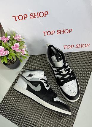 Оригинальные кроссовки nike jordan