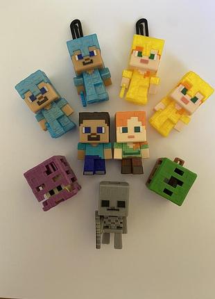 Колекційні фігурки kinder joy minecraft кіндер джой майнкрафт - шалкер, скелетон, алекс стів блок землі