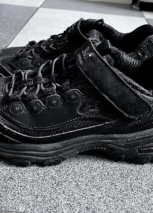 Кросівки skechers з натуральної замши на ліпучках р33,5