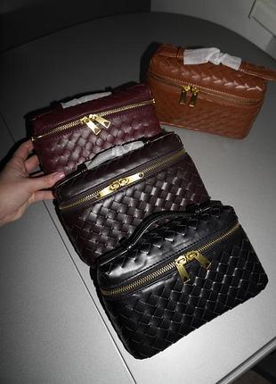 Сумочка бокс жіноча bottega чорна , бордова ,гранат , коричневий колір тренд 2026 весна