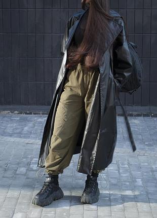 Жіночій чорний тренч glossy trench coat calvin klein jeans, розмір xs, оверсайз 2