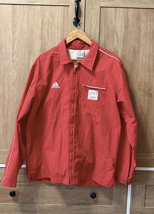 Легка куртка adidas розмір л