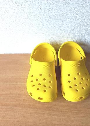 Отличные кроксы сабо crocs с7/24р. стелька 15 см.
