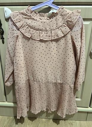 Сукня , шифонова від h&m. 110 розмір. колір - більш персиковий.
