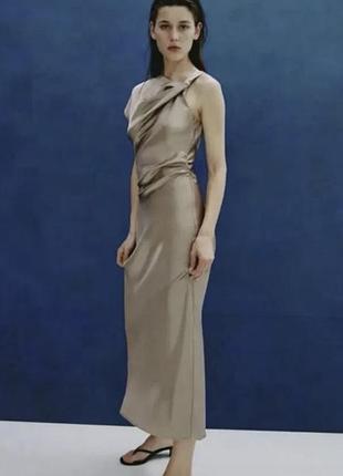 Атласна сукня від zara