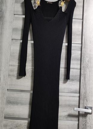Черное трикотажное платье versace medusa accent knit dress