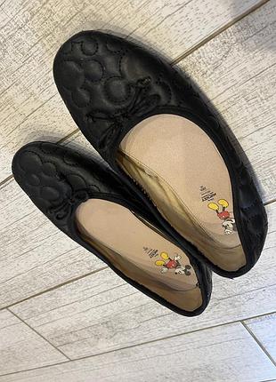 Босоніжки zara