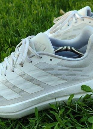 Кроссовки adidas 3