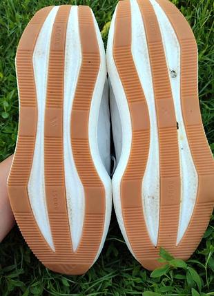 Кроссовки adidas 6