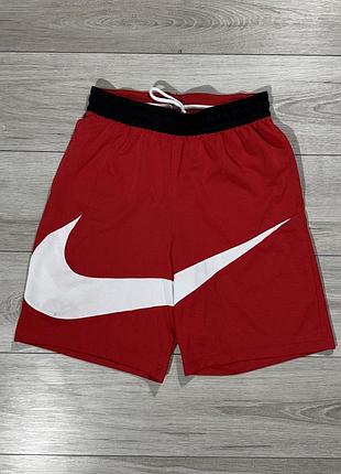Красные спортивные шорты найк nike dri-fit big white swoosh, m, оригинал