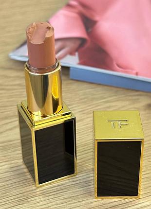 Помада для губ tom ford 14 sable smoke