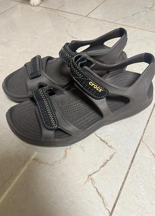 Босоніжки crocs 2
