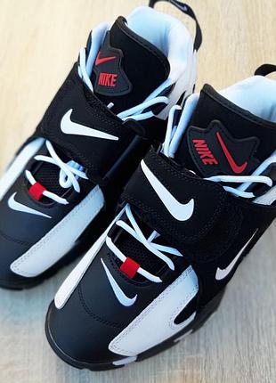 Nike air barrage белые с черным