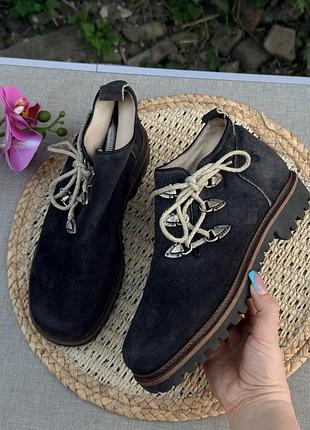 Очень оригинальные замшевые дизайнерские ботинки schuhe