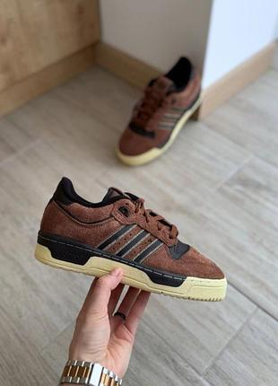 Сша! оригінальні жіночі кросівки adidas rivalry 86 low if6265 у новому стані адідас