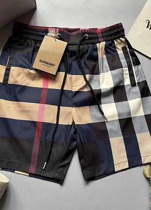 Burberry шорти чорні
