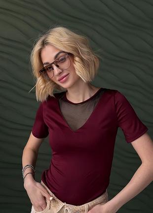 Приталенная женская футболка с полупрозрачным декольте cute 50-52, бордовый