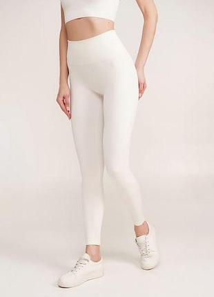 Бесшовные леггинсы giulia leggings energy (new) vanilla, l/xl