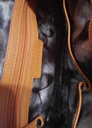 Яркая сумка от  ted baker 4