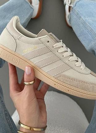 Кросівки adidas spezial 44