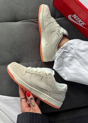 Dunk low pro b pale ivory