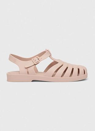 Urbanshop com ua сандалии melissa melissa possession ad женские цвет бежевый m.32408.54145 размеры запитуйте