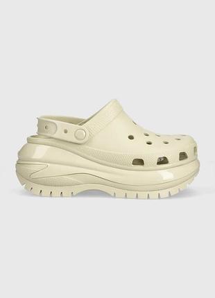Urbanshop com ua шлепанцы crocs classic mega crush clog женские цвет бежевый на платформе 207988 размеры запитуйте