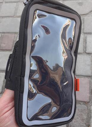 Новая спортивный чехол-сумка на руку karrimor(вкликобритания) для телефона.19*10*1,5см.