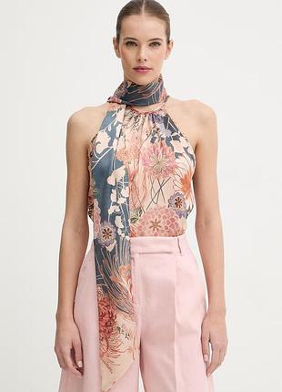 Urbanshop com ua блузка guess колір бежевий візерунок w6gh02 w1579 розміри запитуйте
