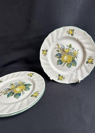 Десертные винтажные тарелки villeroy & boch  jamaica с изображением желтых фруктов и птиц