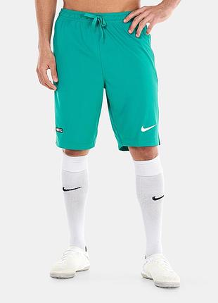 Nike adidas