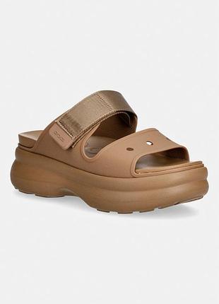 Urbanshop com ua crocs шльопанці жіночі soho two strap sandal коричневі 212861 розміри запитуйте