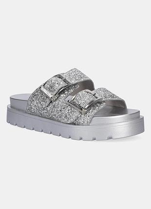 Urbanshop com ua шлепанцы buffalo raya ari glam женские цвет серебряный на платформе 1602284-slv размеры запиту