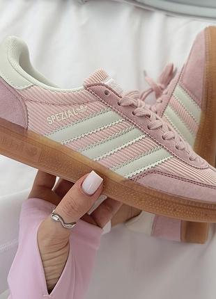 Кросівки жіночі adidas spezial 41