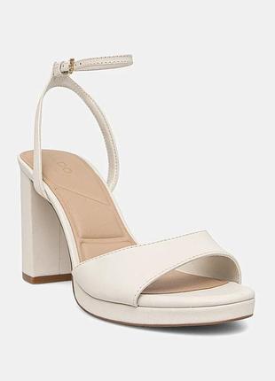 Urbanshop com ua кожаные сандалии aldo gracious цвет бежевый 13966711 размеры запитуйте