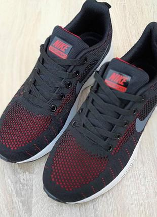 Nike zoom pegasus чёрные с красным