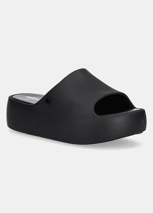 Urbanshop com ua шлепанцы melissa melissa free platform slide ad женские цвет черный на платформе m.35859.s383 размеры запитуйте