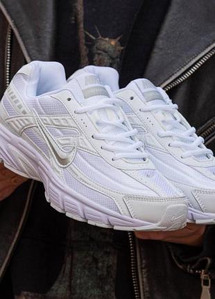 Кросівки nike initiator white білі жіночі 38