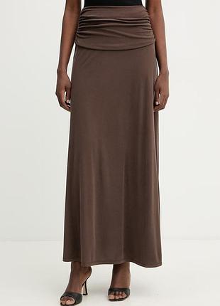 Urbanshop com ua юбка guess milena цвет коричневый maxi расклешенная w6rd58 kaql2 размеры запитуйте