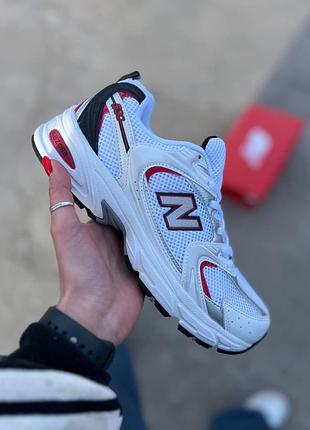 Женские кроссовки красиви нью баланс new balance 530 retro white silver red 41