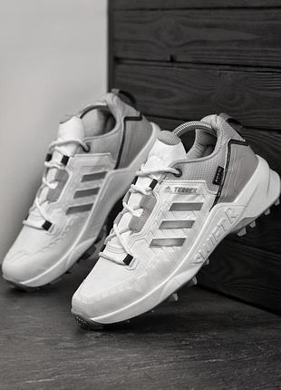 Мужские кроссовки адидас стильные молодежные adidas terrex swift r3 41